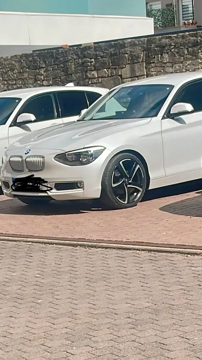 Gebraucht BMW 116 136 PS (100 kW) 2013 Weiß Kleinwagen