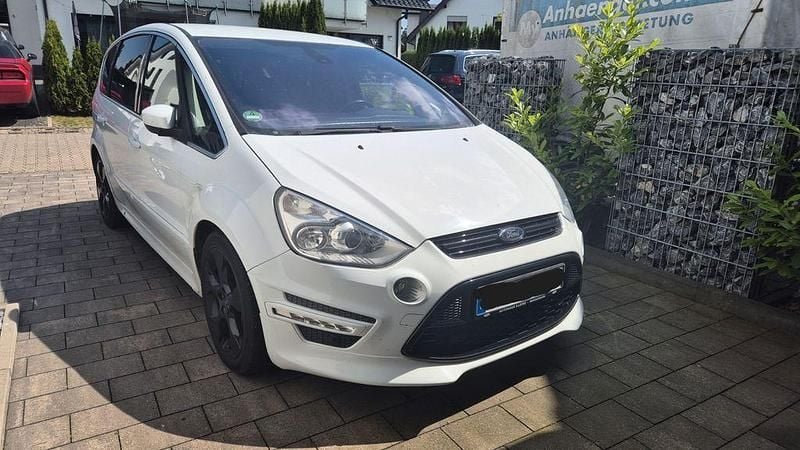 Gebraucht Ford S-MAX Titanium S 203 PS (149 kW) 2010 Weiß Van / Kleinbus