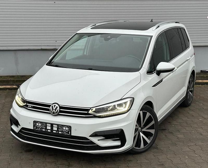 Gebraucht VW Touran Highline 190 PS (139 kW) 2017 Weiß Van / Kleinbus