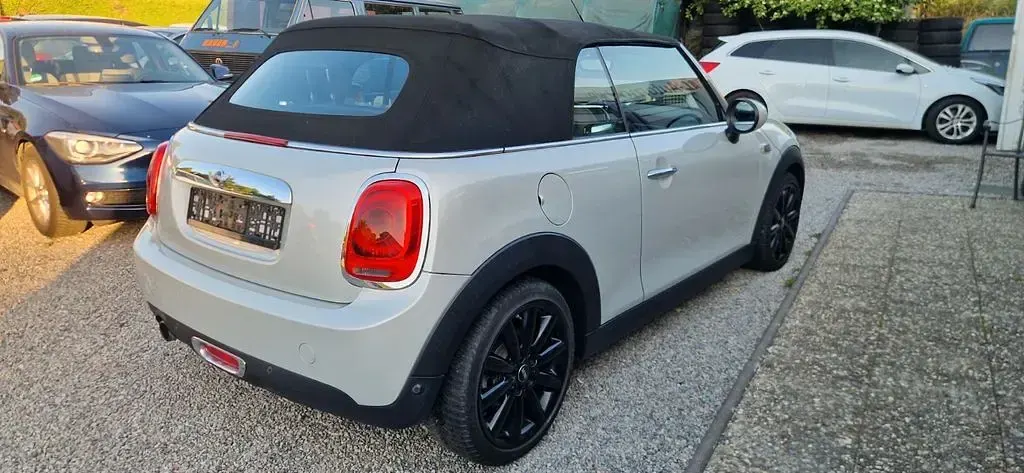 Gebraucht Mini Cooper 136 PS (100 kW) 2017 Silber Kleinwagen