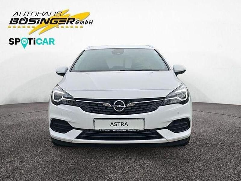 Gebraucht Opel Astra Elegance 145 PS (106 kW) 2020 Weiß Limousine