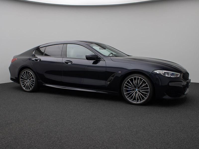 Gebraucht BMW M850 Performance 530 PS (389 kW) 2021 M carbonschwarz 416beige Coupé