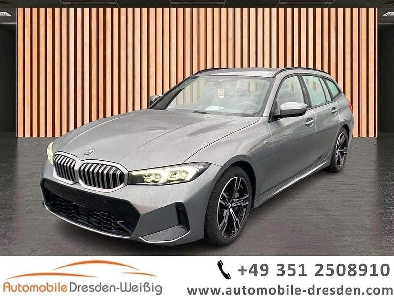 Grau (metallic) Gebraucht 2024 BMW 330 M Sport Kombi | 38.980 € (Guter Preis) - Bild 1/3