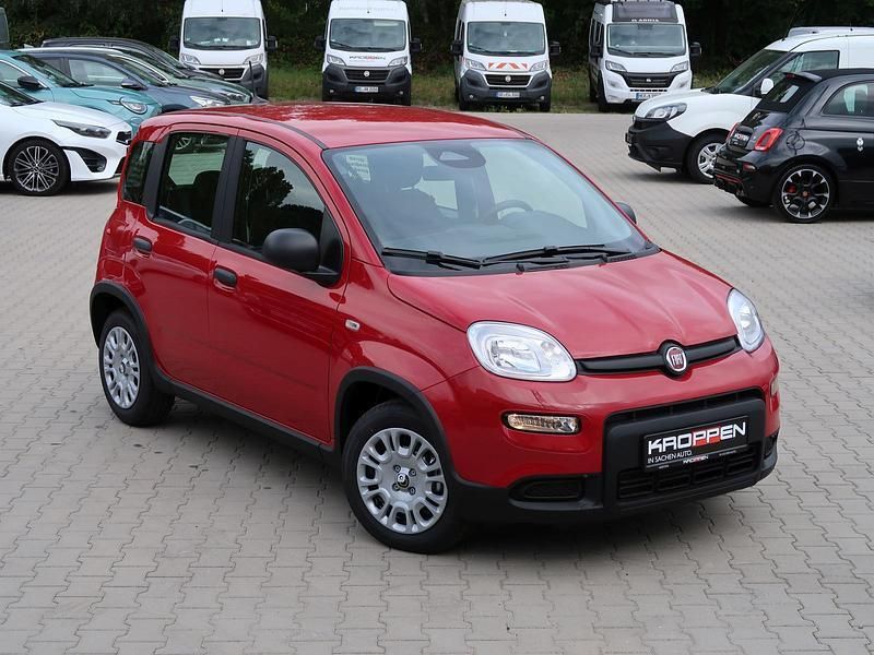Gebraucht Fiat Panda 69 PS (50 kW) 2024 Rosso alfa, uni Kleinwagen
