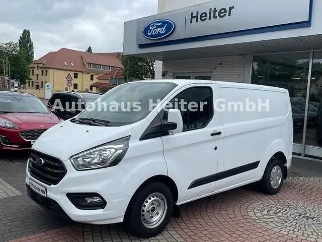 Weiß Gebraucht 2023 Ford Transit Custom Trend Van / Kleinbus | 26.950 € (Fairer Preis) - Bild 1/4
