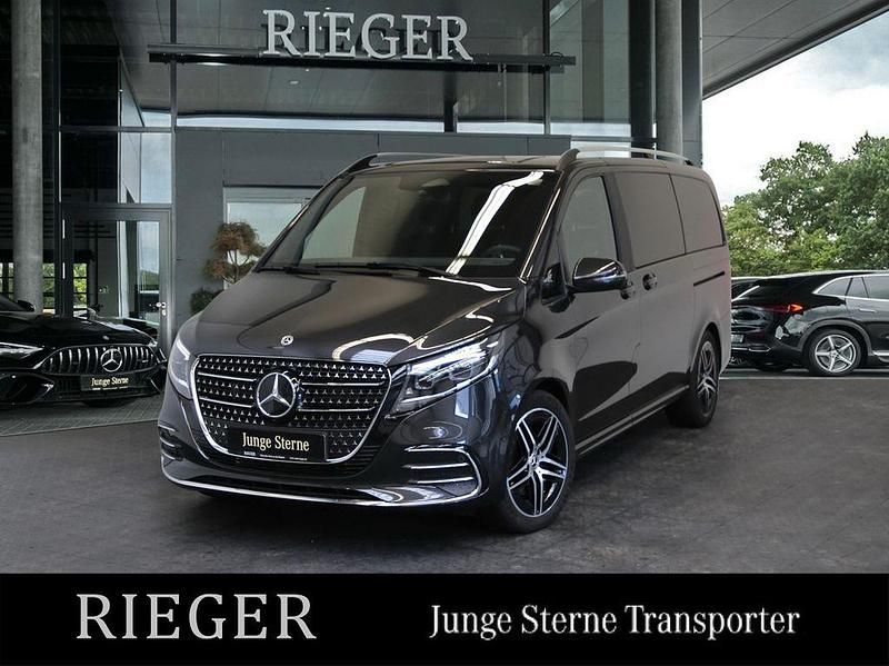 Grey metallic Gebraucht 2024 Mercedes V220 AMG Van / Kleinbus | 65.677 € (Teuer) - Bild 1/4