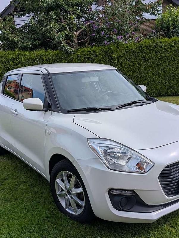 Gebraucht 2020 Suzuki Swift Basic Kleinwagen | 11.000 € (Guter Preis) - Bild 1/4