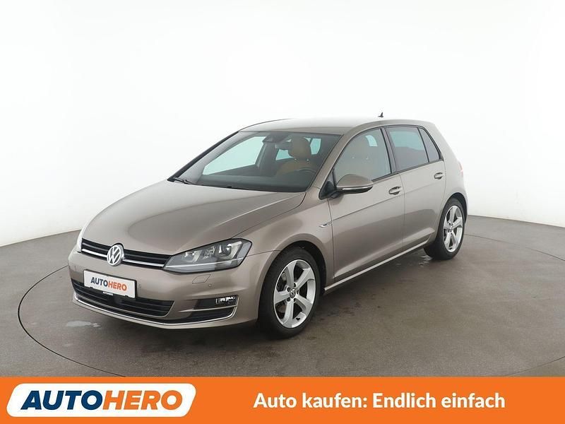 Braun Gebraucht 2015 VW Golf VII Edition Limousine | 12.250 € (Fairer Preis) - Bild 1/3
