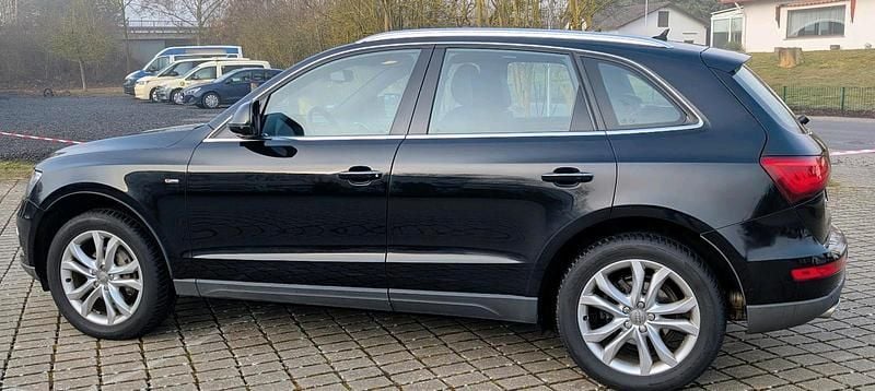 Gebraucht Audi Q5 S-Line 190 PS (139 kW) 2015 Schwarz SUV