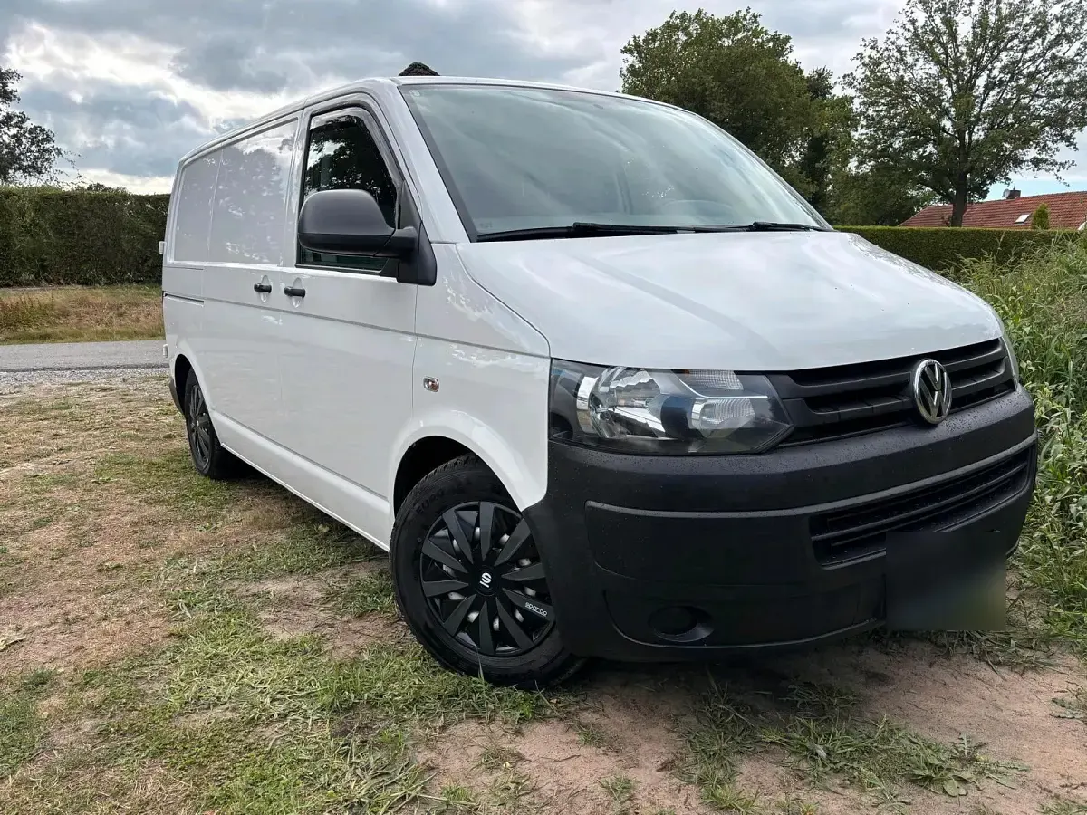 Gebraucht VW T5 114 PS (83 kW) 2013 Weiß Van
