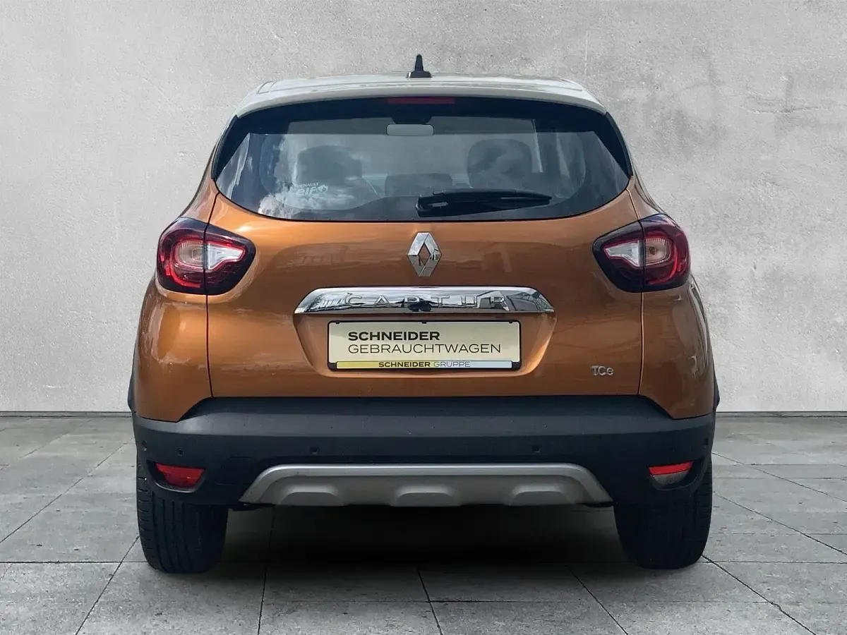 Gebraucht Renault Captur Intens 120 PS (88 kW) 2018 Orange SUV