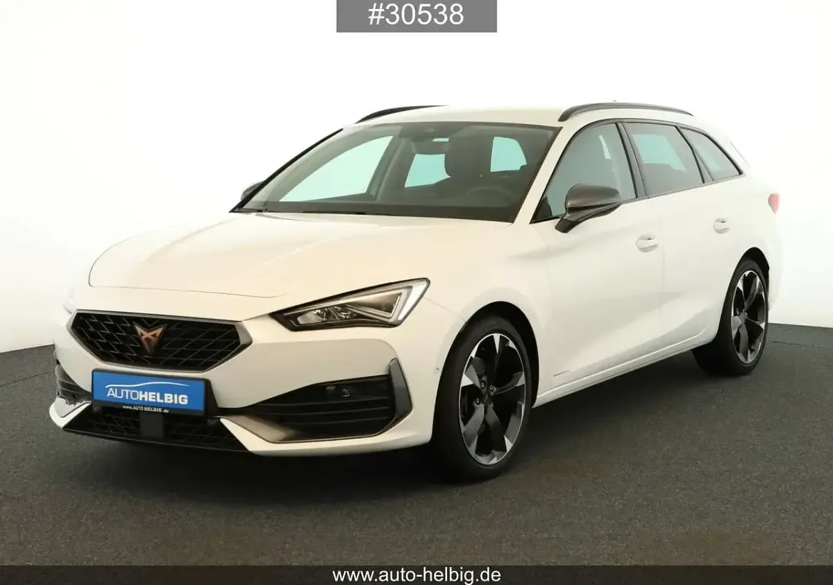 Usata Cupra Leon 150 CV (110 kW) 2024 Bianco Berlina