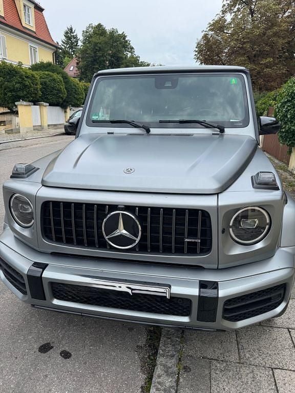 Grau Gebraucht 2019 Mercedes G63 AMG AMG SUV | 150.000 € (Superpreis) - Bild 1/4