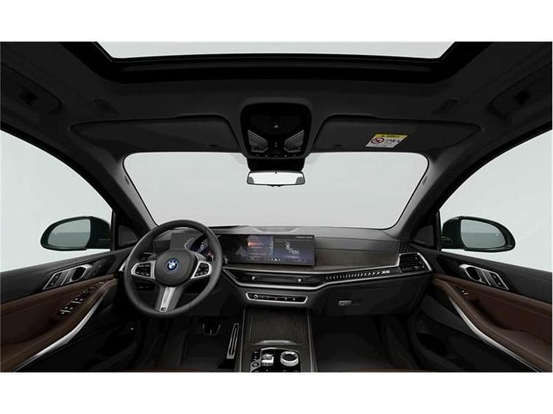 Neu BMW X5 M Sport 490 PS (360 kW) 2025 Skyscraper grau metallic SUV