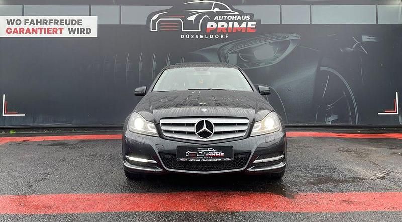 Gebraucht Mercedes C350 306 PS (225 kW) 2011 Schwarz Limousine