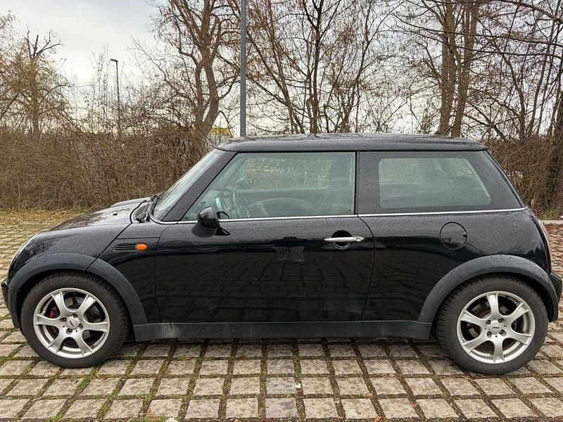 Gebraucht Mini Cooper 116 PS (85 kW) 2002 Schwarz Kleinwagen