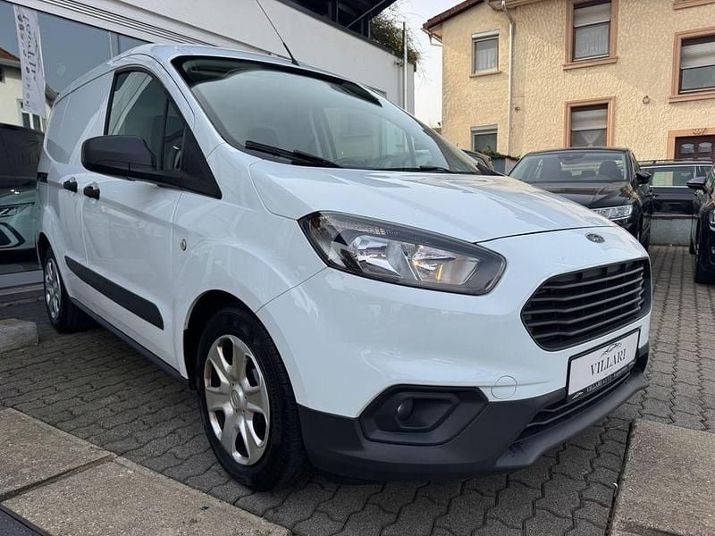 Gebraucht Ford Transit Trend 101 PS (74 kW) 2019 Weiß Van / Kleinbus