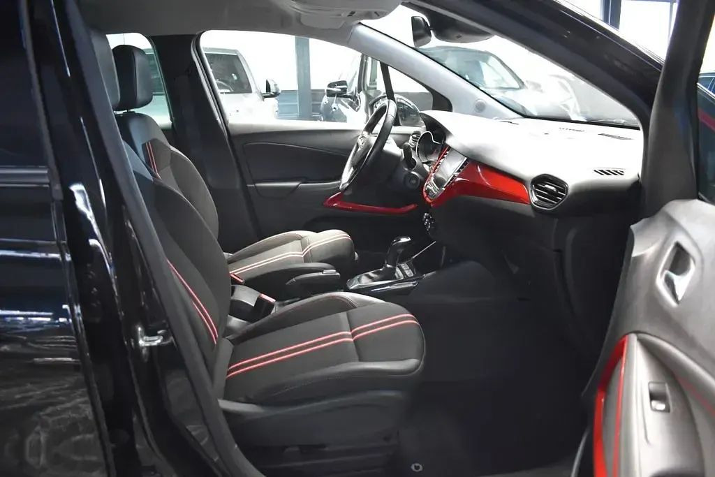 Gebraucht Opel Crossland GS Line 131 PS (96 kW) 2023 Schwarz SUV