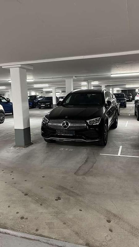Gebraucht Mercedes GLC200 AMG line 163 PS (119 kW) 2019 SUV