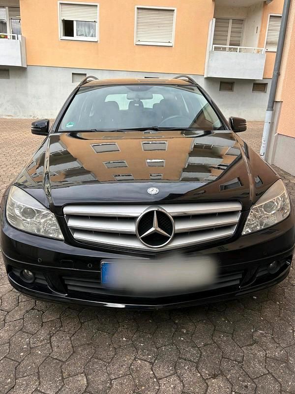 Schwarz Gebraucht 2009 Mercedes C200 Kombi | 4.599 € (Guter Preis) - Bild 1/4