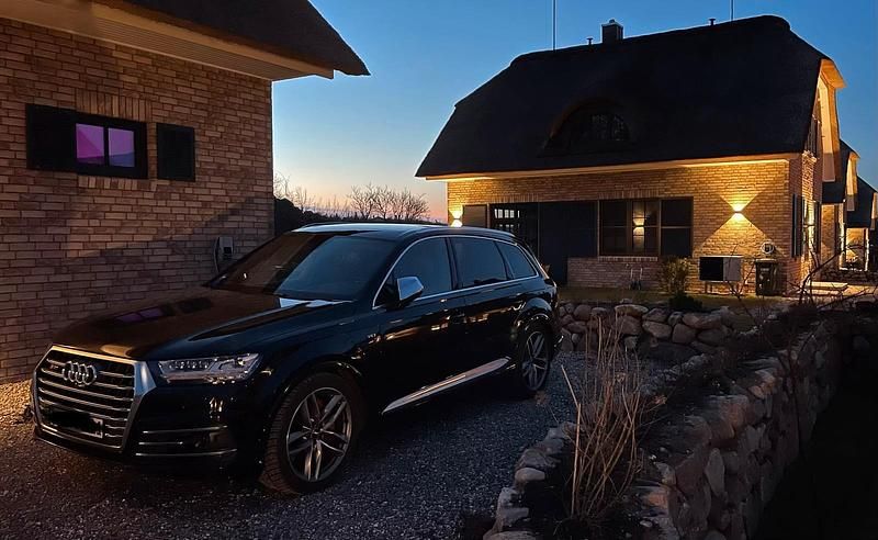 Gebraucht Audi SQ7 435 PS (319 kW) 2016 Schwarz SUV