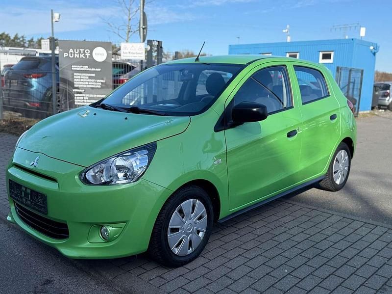 Gebraucht Mitsubishi Space Star 71 PS (52 kW) 2013 Grün Van / Kleinbus