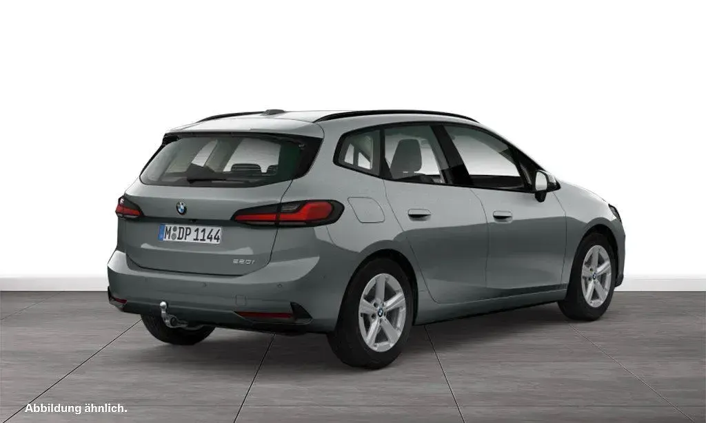 Gebraucht BMW 220 170 PS (125 kW) 2025 Skyscraper grau metallic Kombi