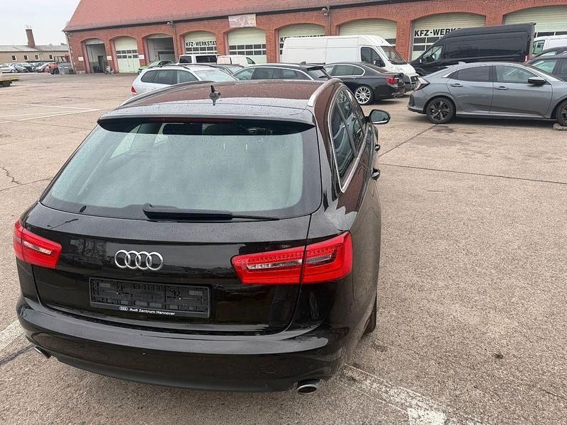 Gebraucht Audi A6 245 PS (180 kW) 2013 Schwarz Kombi