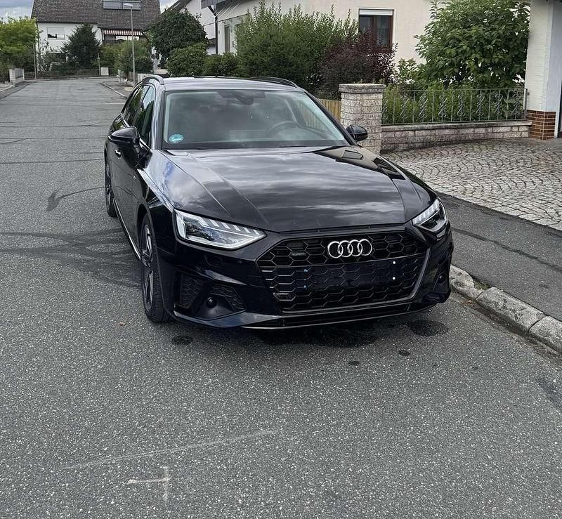 Schwarz Gebraucht 2025 Audi A4 S-Line Kombi | 39.500 € (Fairer Preis) - Bild 1/4