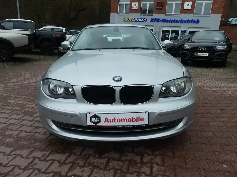 Gebraucht BMW 116 122 PS (89 kW) 2008 Silber Kleinwagen