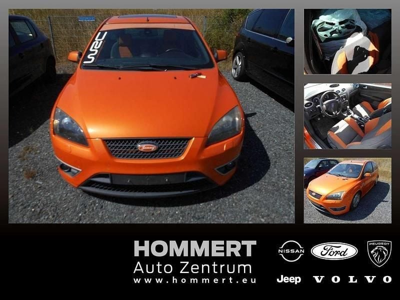 Electricorange (metallic) Gebraucht 2007 Ford Focus ST Limousine | 4.300 € (Superpreis) - Bild 1/4