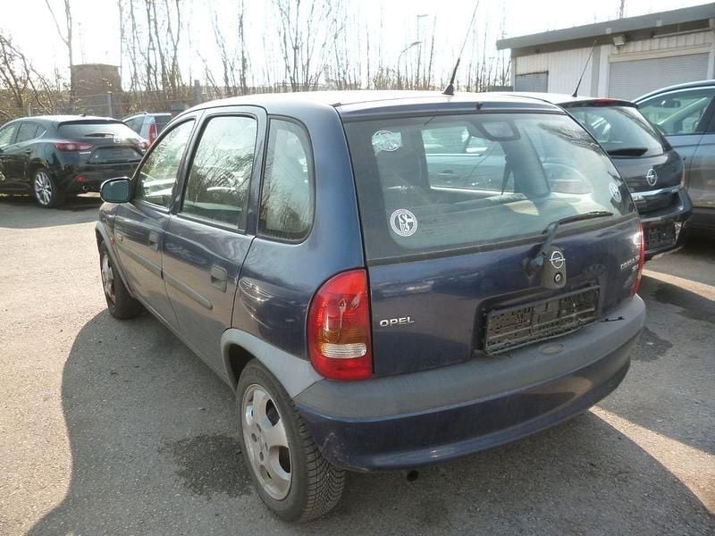 Gebraucht Opel Corsa Edition 65 PS (47 kW) 2000 Blau Limousine