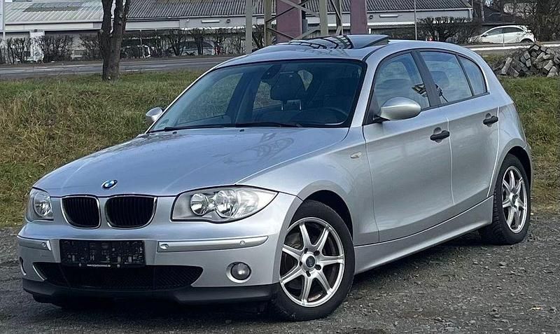 Gebraucht BMW 118 129 PS (94 kW) 2005 Silber Kleinwagen