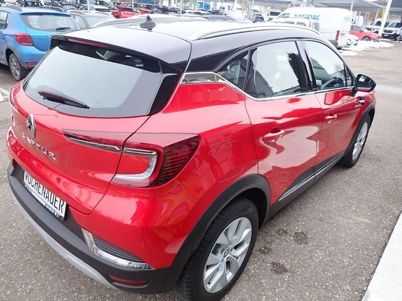 Gebraucht Renault Captur Intens 140 PS (102 kW) 2022 Rot SUV