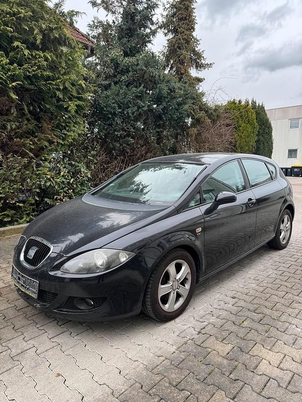Gebraucht Seat Leon 125 PS (91 kW) 2009 Schwarz Kleinwagen