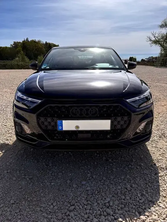 Gebraucht Audi A1 Sport 110 PS (80 kW) 2022 Schwarz SUV