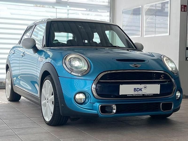 Blau Gebraucht 2016 Mini Cooper S Kleinwagen | 12.699 € (Guter Preis) - Bild 1/4