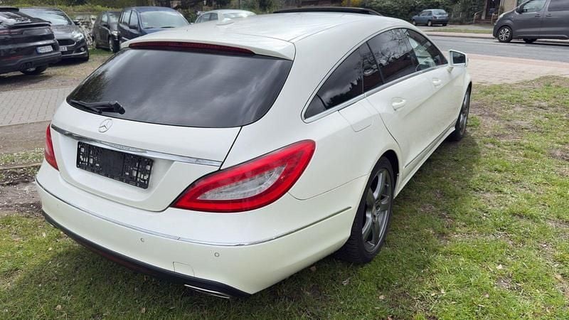 Gebraucht Mercedes CLS350 265 PS (194 kW) 2013 Weiß Kombi
