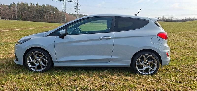 Gebraucht Ford Fiesta Performance Edition 200 PS (147 kW) 2019 Grau Kleinwagen