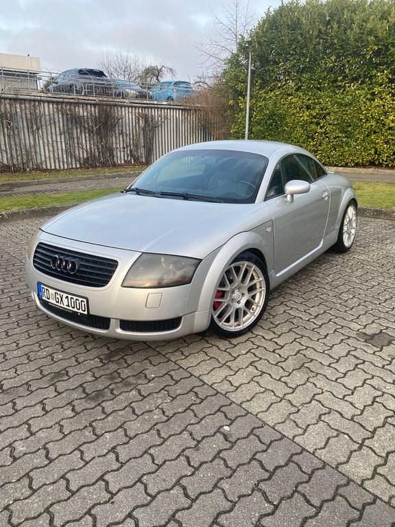 Silber Gebraucht 1999 Audi TT Sport Coupé | 3.200 € (Guter Preis) - Bild 1/4