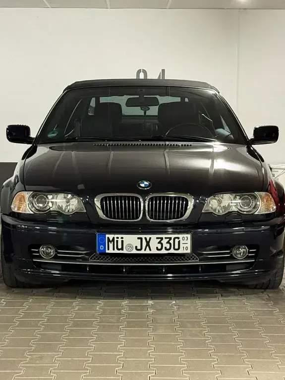 Gebraucht BMW 330 Cabriolet Performance 231 PS (169 kW) 2000 Schwarz Cabrio