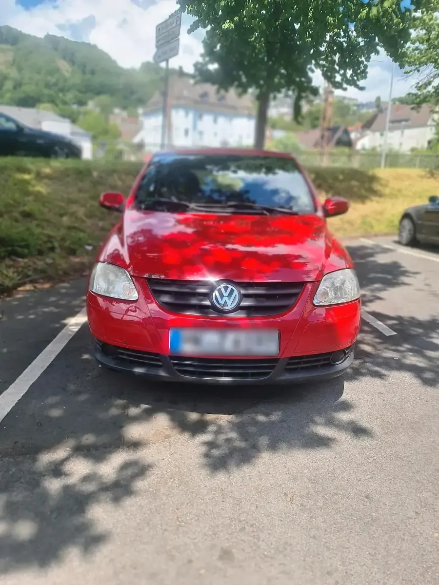 Gebraucht VW Fox 55 PS (40 kW) 2009 Rot Kleinwagen