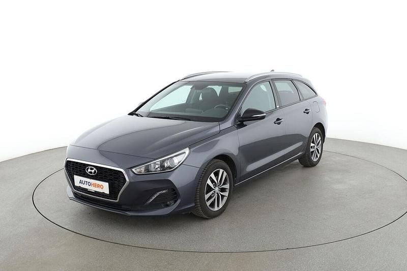 Grau Gebraucht 2019 Hyundai i30 YES! Kombi | 12.820 € (Fairer Preis) - Bild 1/3