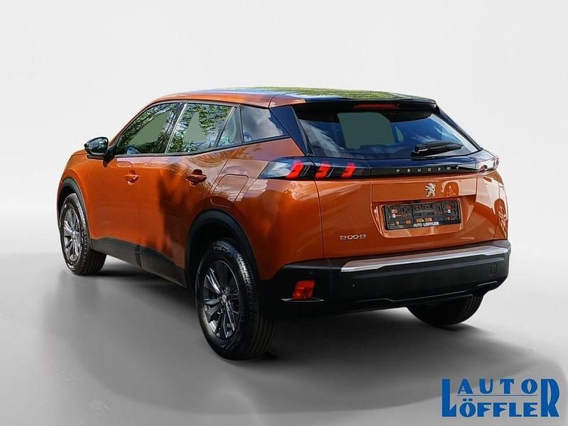 Second-hand Peugeot 2008 Active 101 CP (74 kW) 2022 Portocaliu SUV