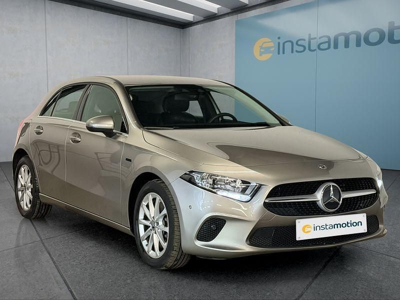 Gebraucht Mercedes A250 218 PS (160 kW) 2020 Kleinwagen