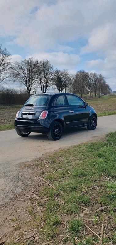 Gebraucht Fiat 500 69 PS (50 kW) 2011 Schwarz Kleinwagen