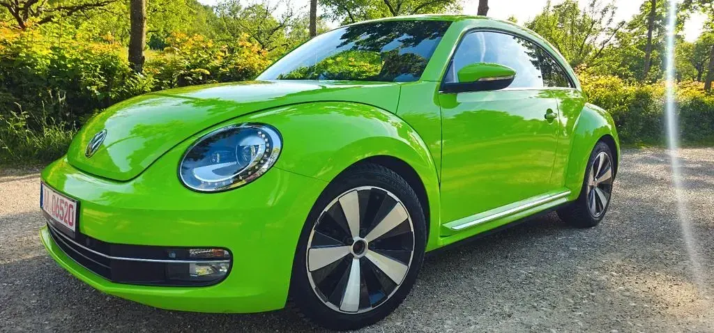 Gebraucht VW Beetle Exclusive 105 PS (77 kW) 2013 Grün Kleinwagen