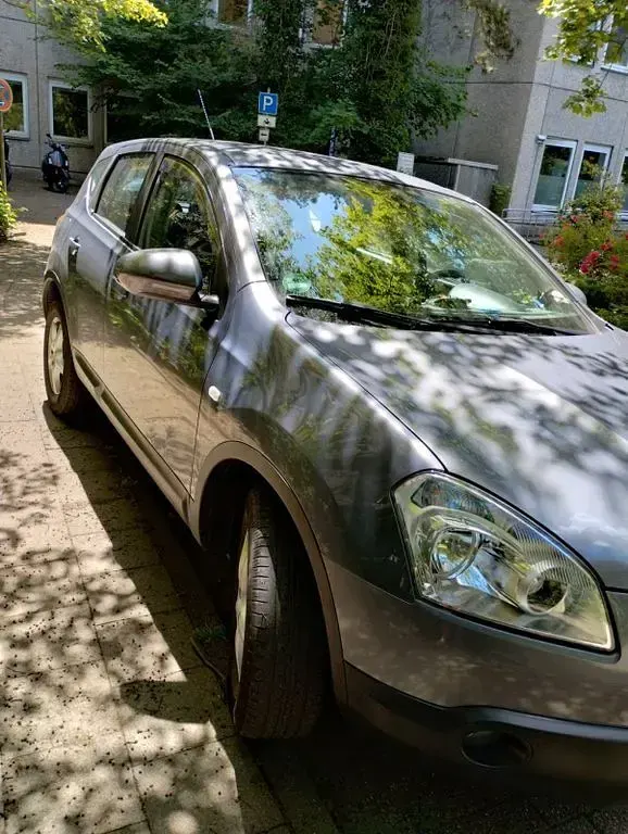 Gebraucht Nissan Qashqai Acenta 141 PS (103 kW) 2007 Grau SUV