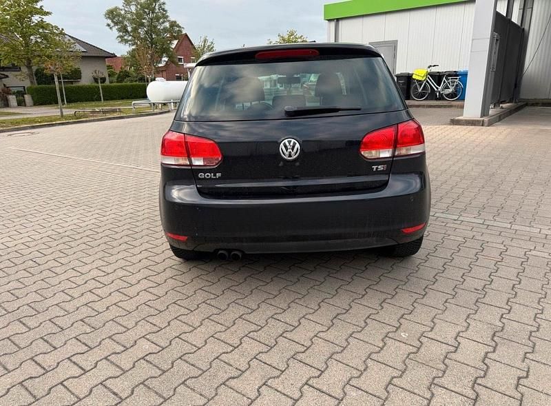 Gebraucht VW Golf VII Match 122 PS (89 kW) 2012 Schwarz Limousine