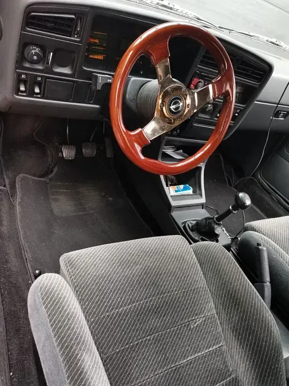 Gebraucht Opel Ascona 150 PS (110 kW) 1984 Grau Cabrio